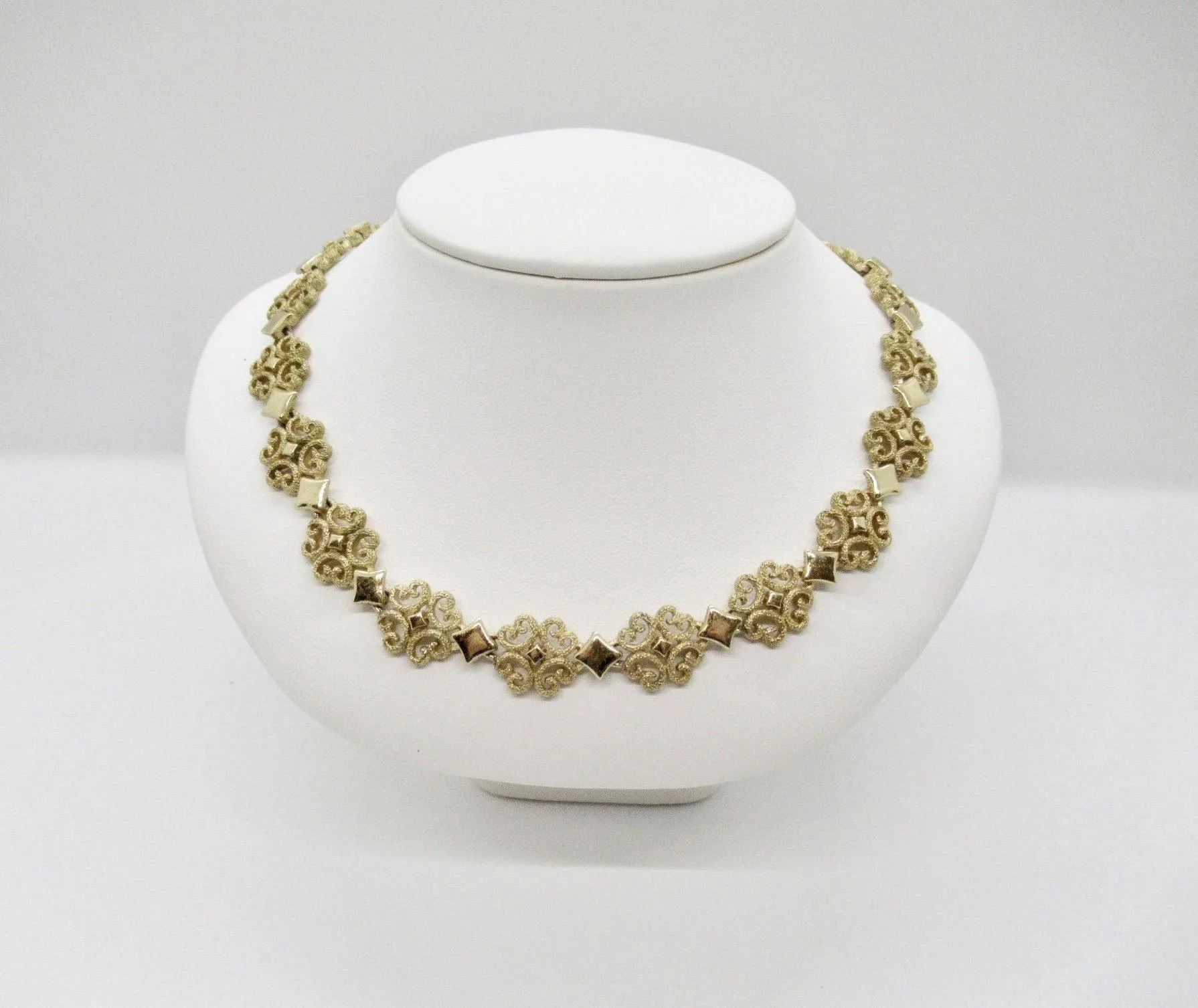 Intricate Vintage Gold Tone Necklace Choker by Avon